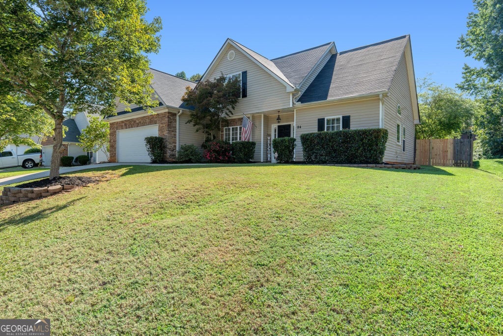 Photo of 84 Bedford Park Drive, Newnan, GA 30263 (MLS # 10839514)