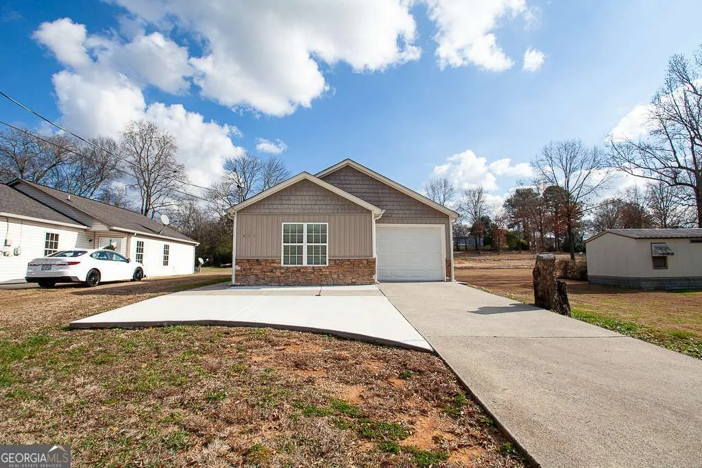 511 Circle Drive
