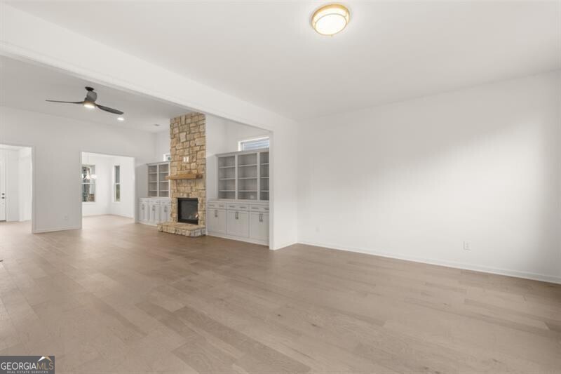 Snellville, Georgia 30078, United States, 2 Bedrooms Bedrooms, ,2 BathroomsBathrooms,Residential,Active,84921