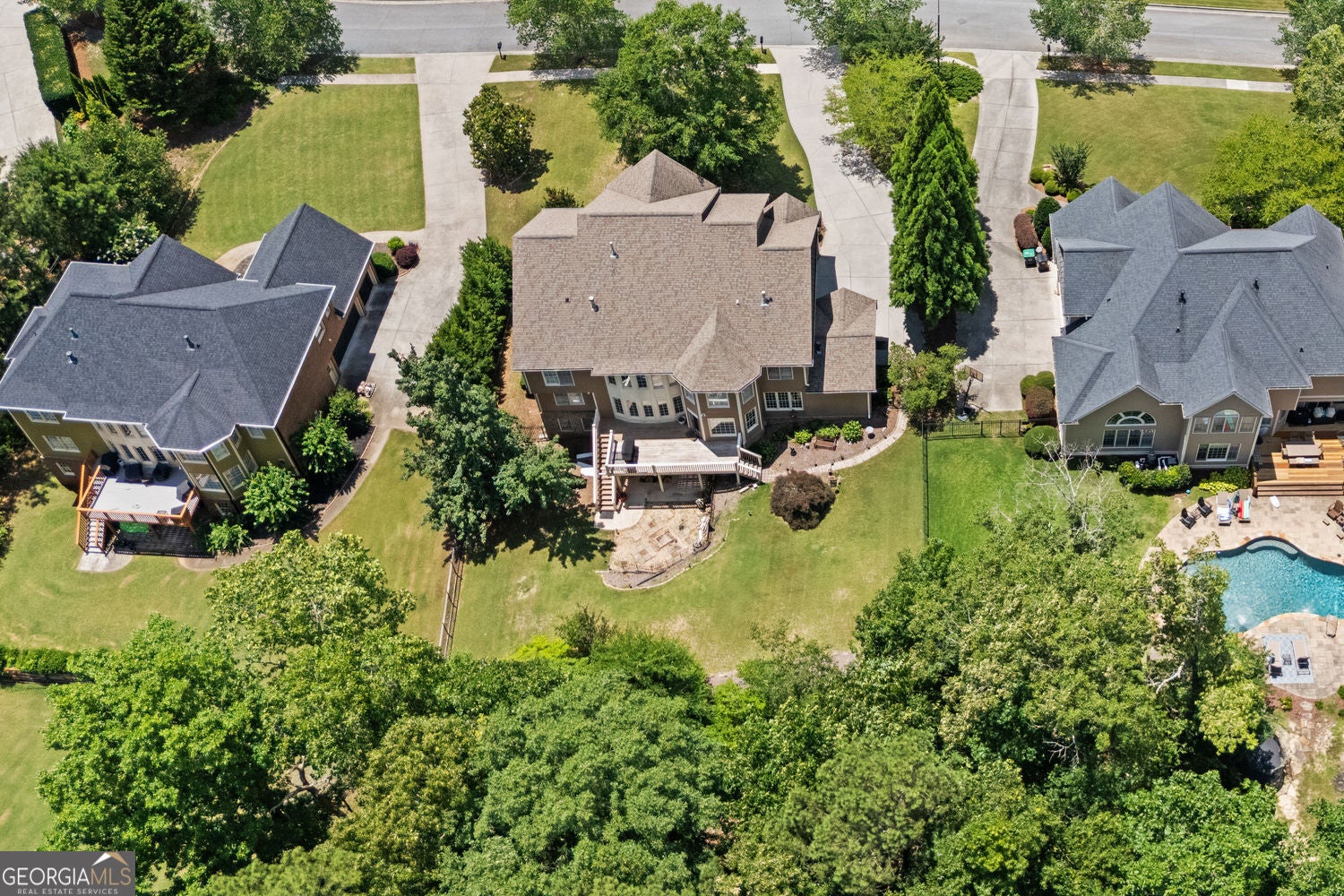 128 Westbrook DR