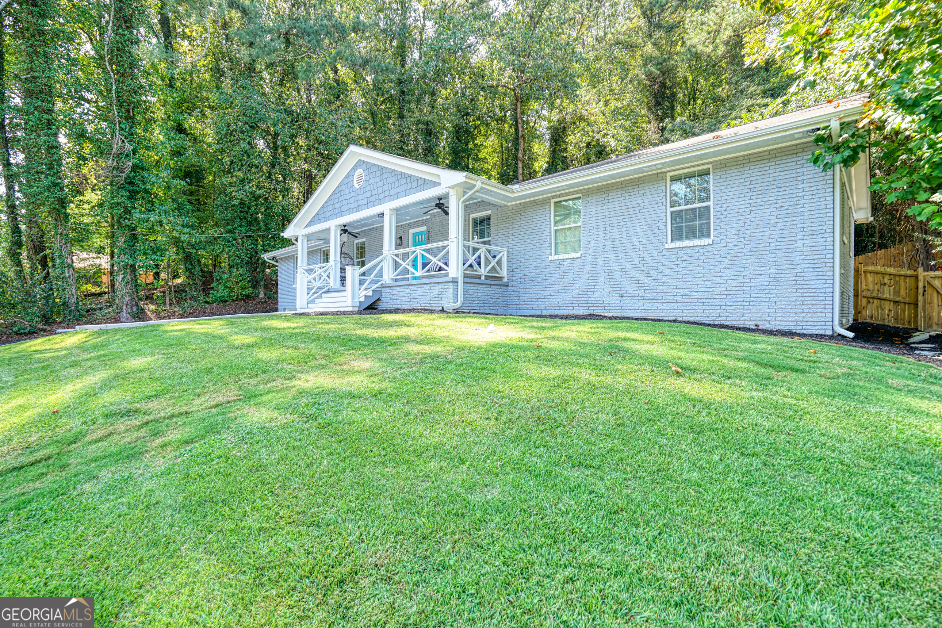 659 Lynn Valley RD SW
