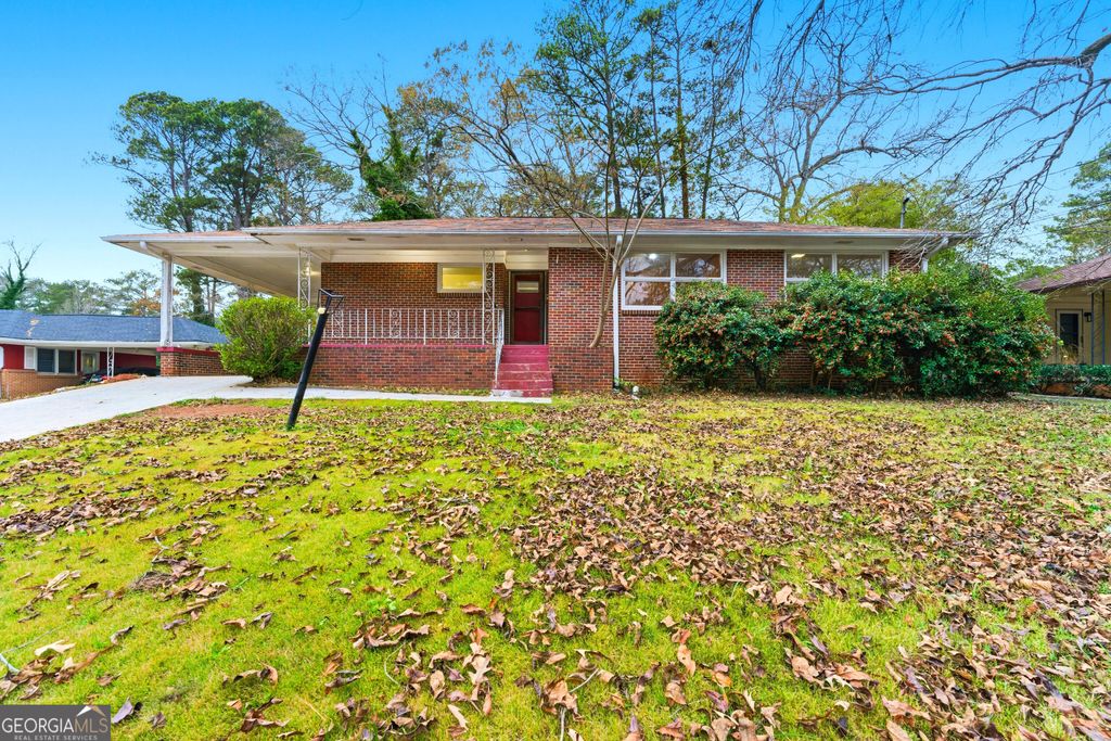 Photo of 2309 Bryant Drive, Atlanta, GA 30344 (MLS # 10654213)