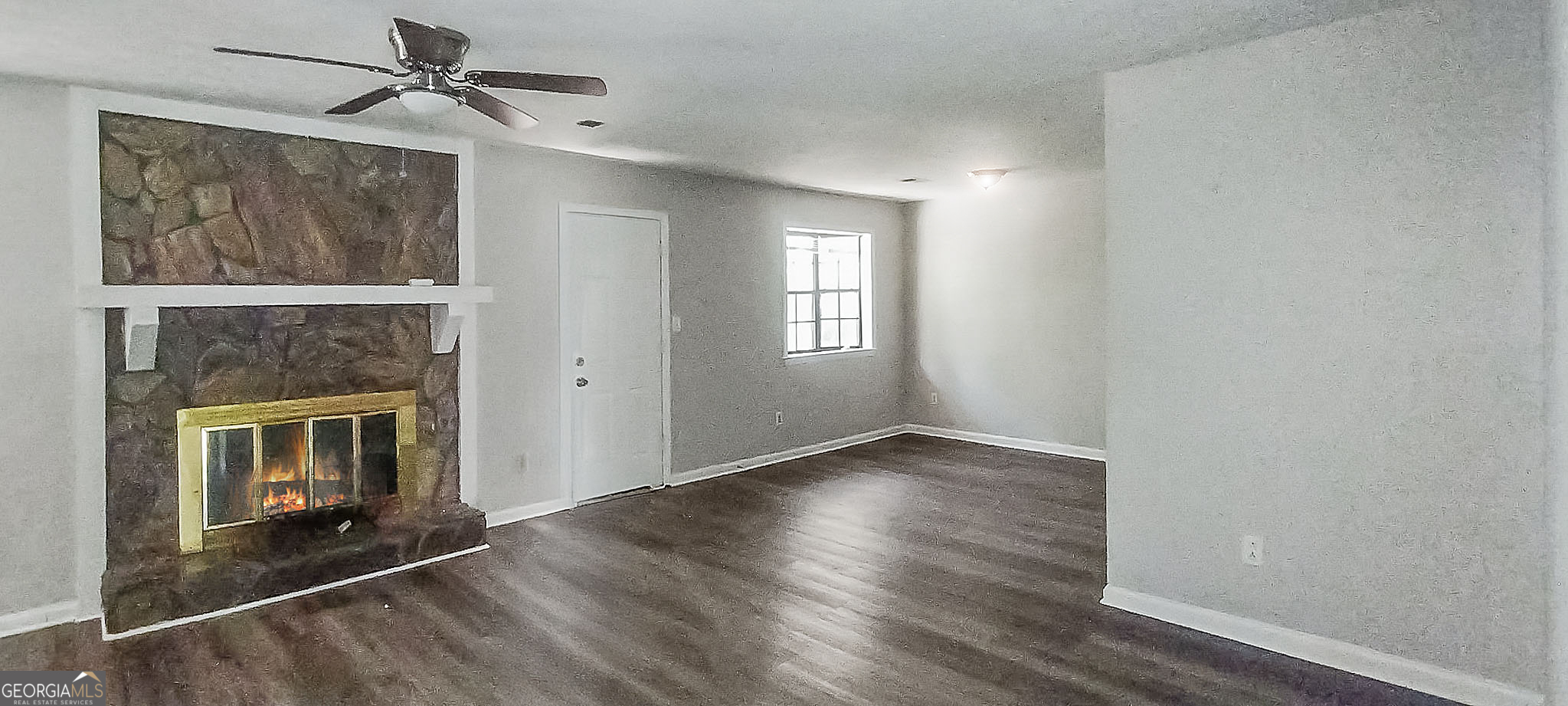 9409 Forest Knoll DR