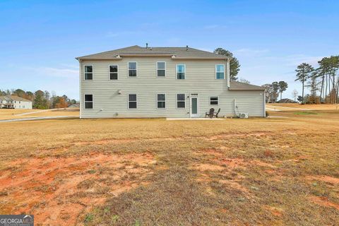 A home in Newnan