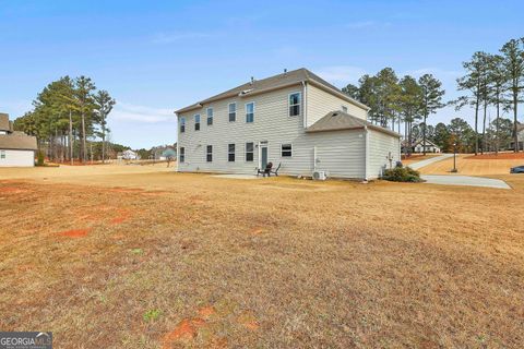 A home in Newnan