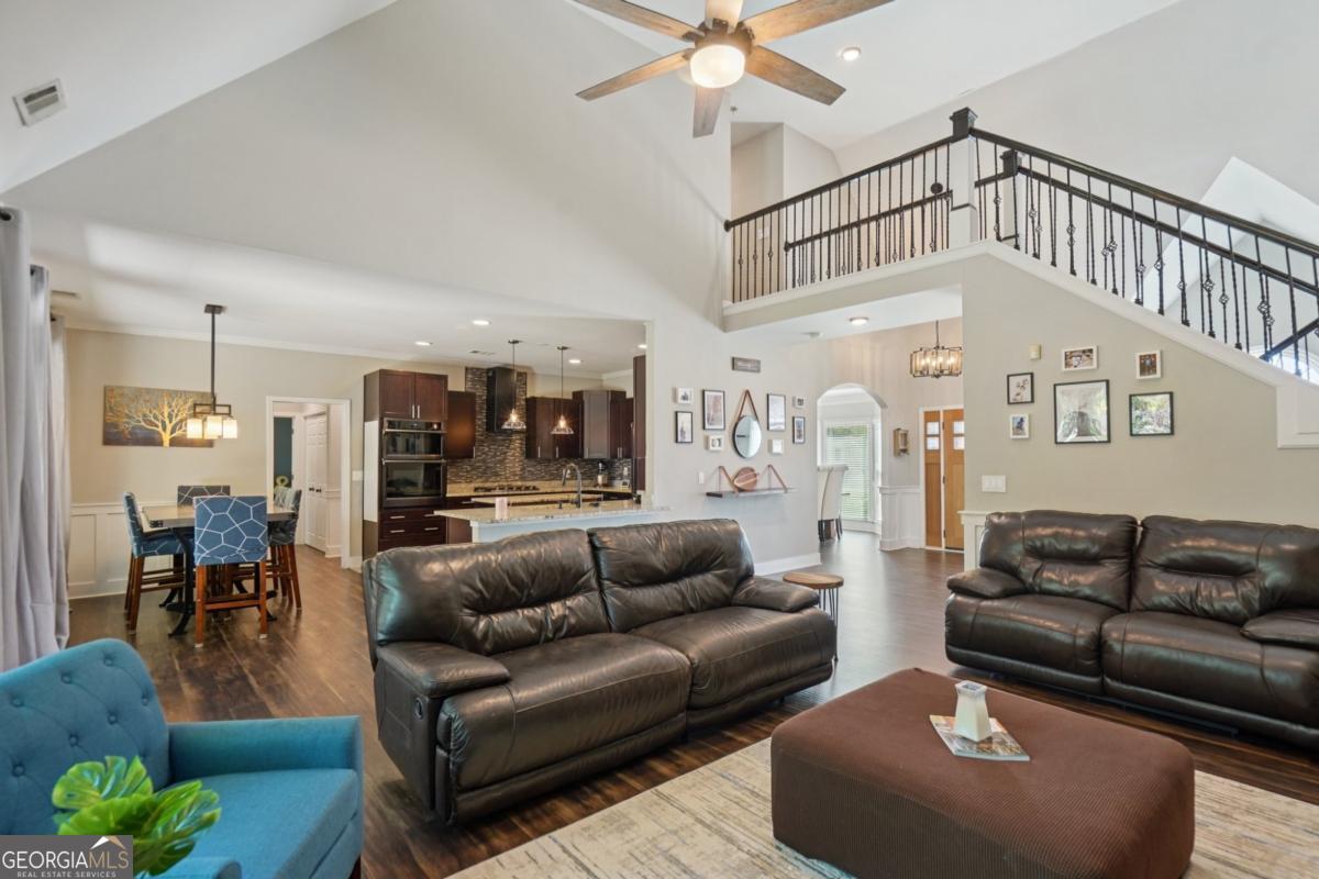 1501 Grace Meadows LN SE