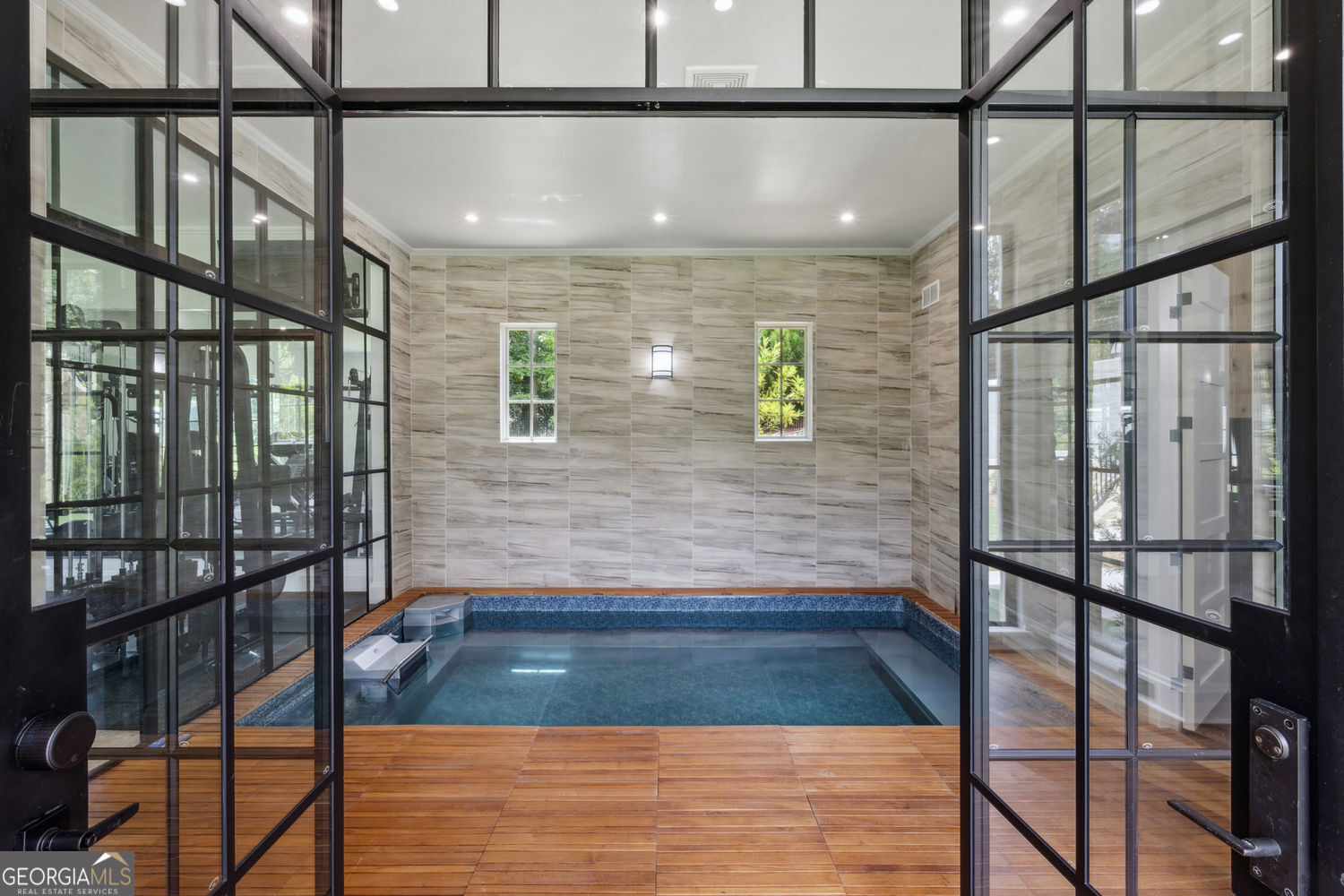 Sandy Springs, Georgia 30327, United States, 7 Bedrooms Bedrooms, ,12 BathroomsBathrooms,Residential,Active,254604