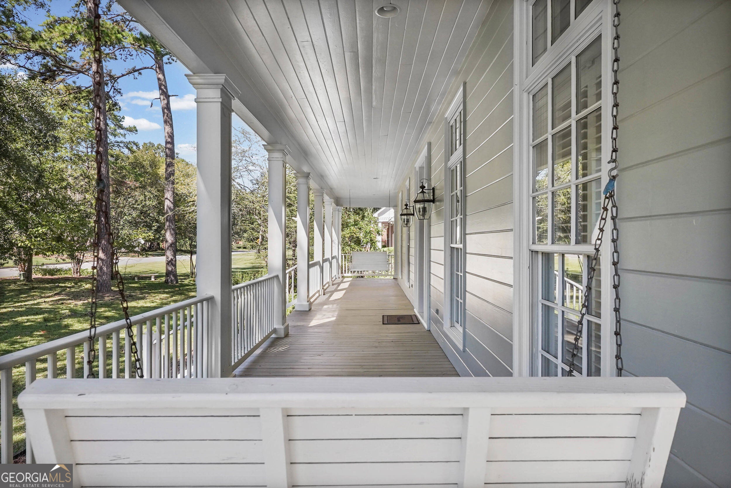 2300 Golf Course DR