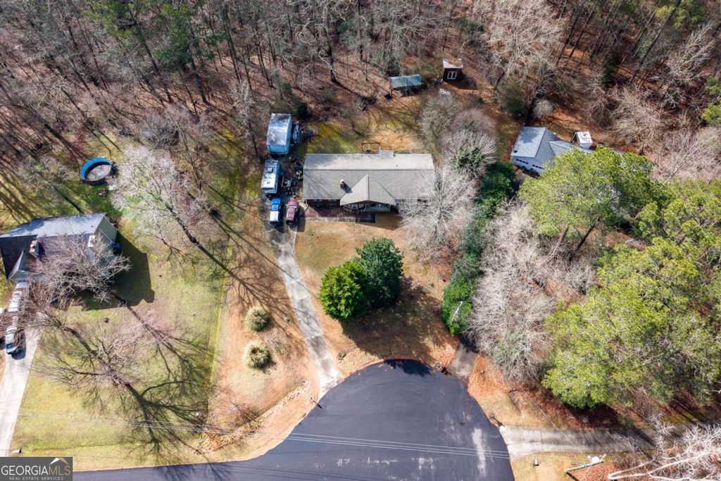 Photo of 2000 Bullock Trail, Loganville, GA 30052 (MLS # 10693985)