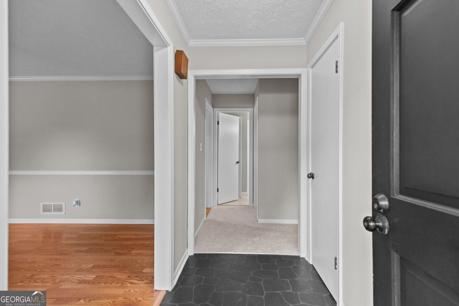 5087 Timber Ridge CT