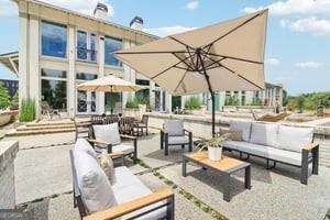 100 5th ST