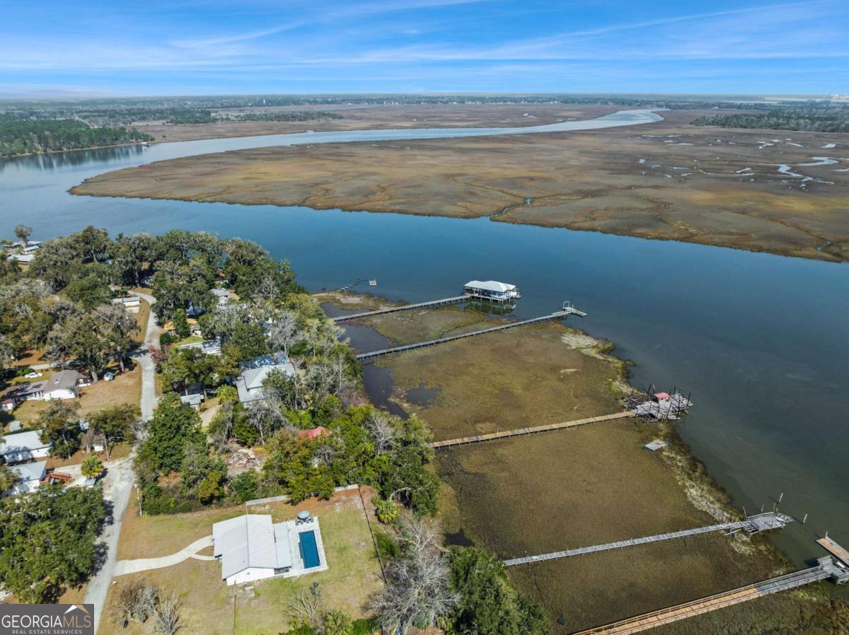 673 Hickory Bluff DR