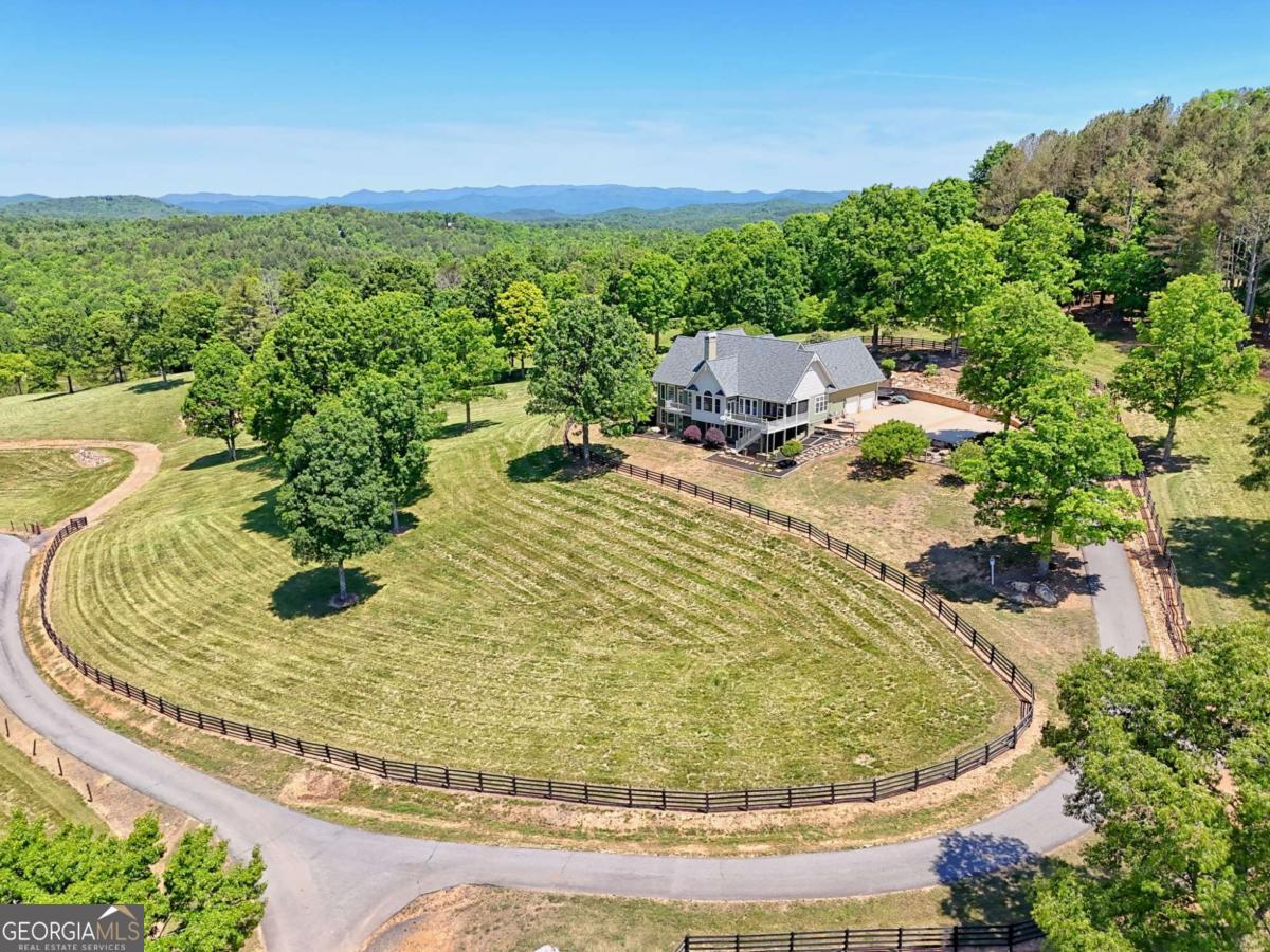 1193 Pine Log RD