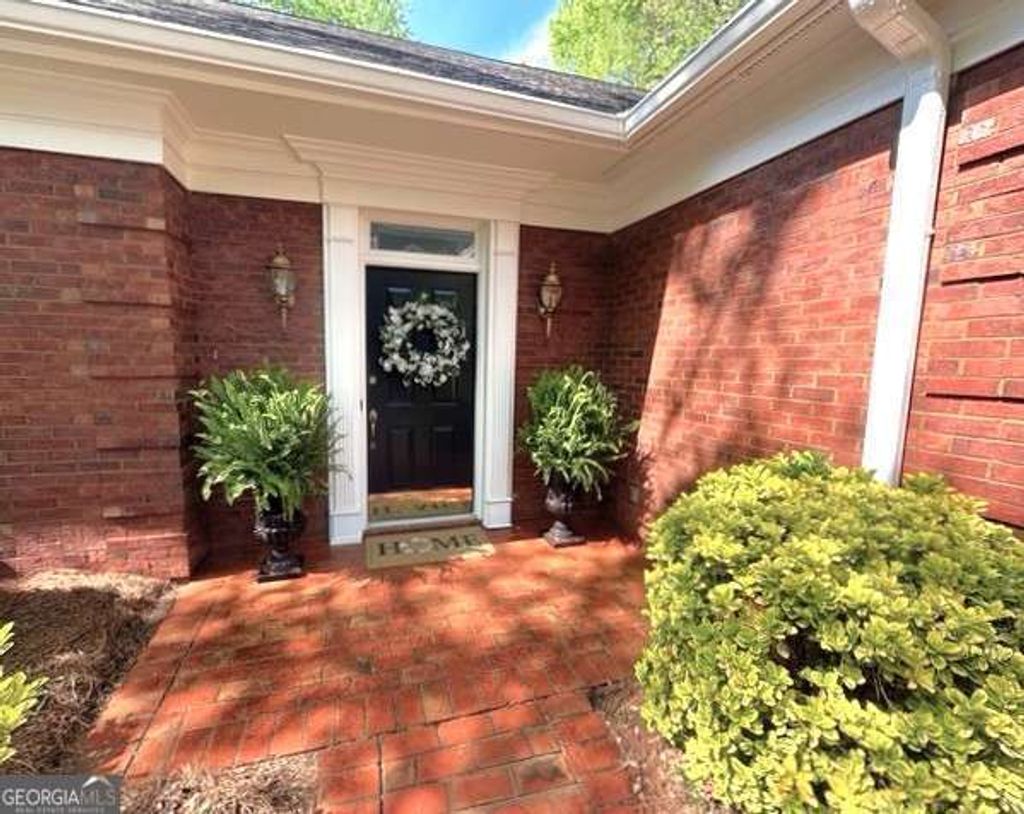 Photo of 7155 Roswell Road #40, Sandy Springs, GA 30328 (MLS # 10729062)