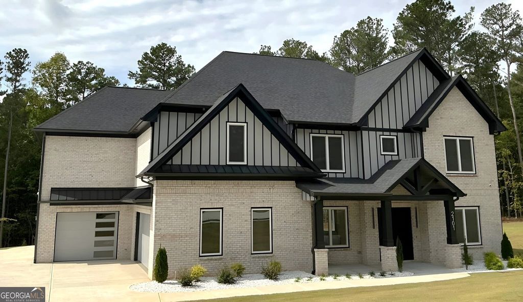 Photo of 2101 E Maddox Road, Buford, GA 30519 (MLS # 10681359)