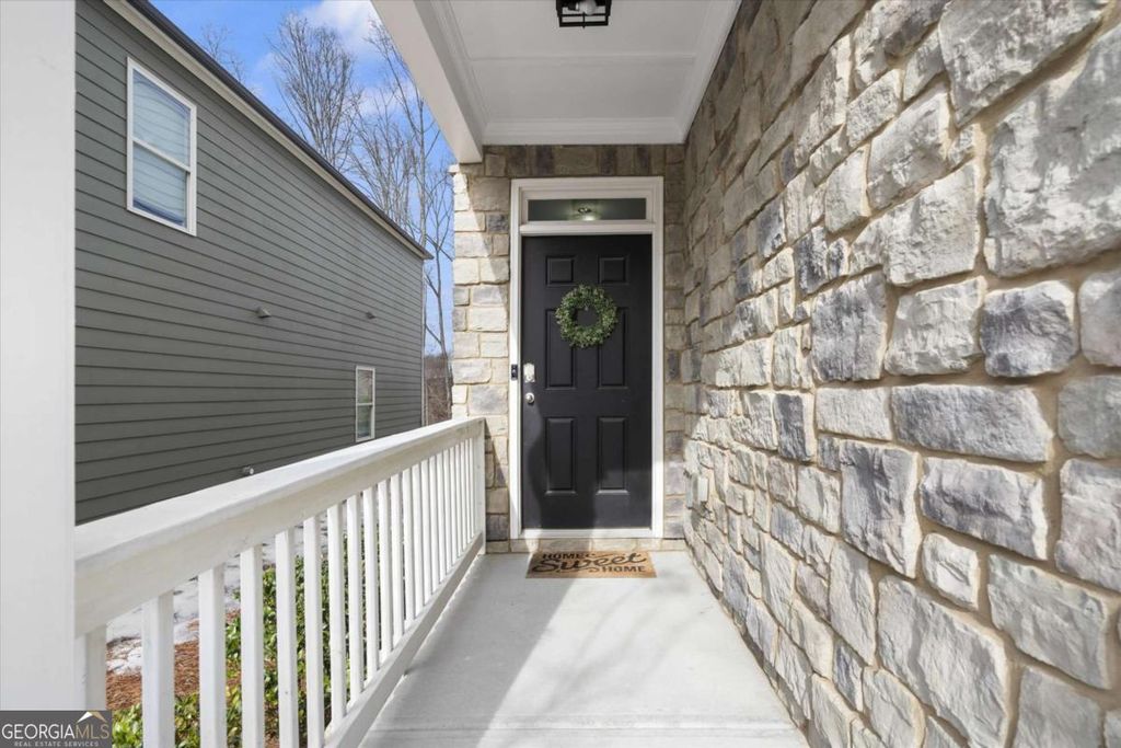 Photo of 6379 Crosscreek Lane, Flowery Branch, GA 30542 (MLS # 10686205)