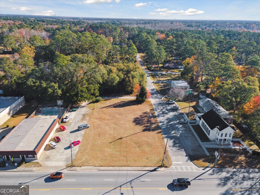 Photo of 204 Columbia Avenue, Rincon, GA 31326 (MLS # 10798812)