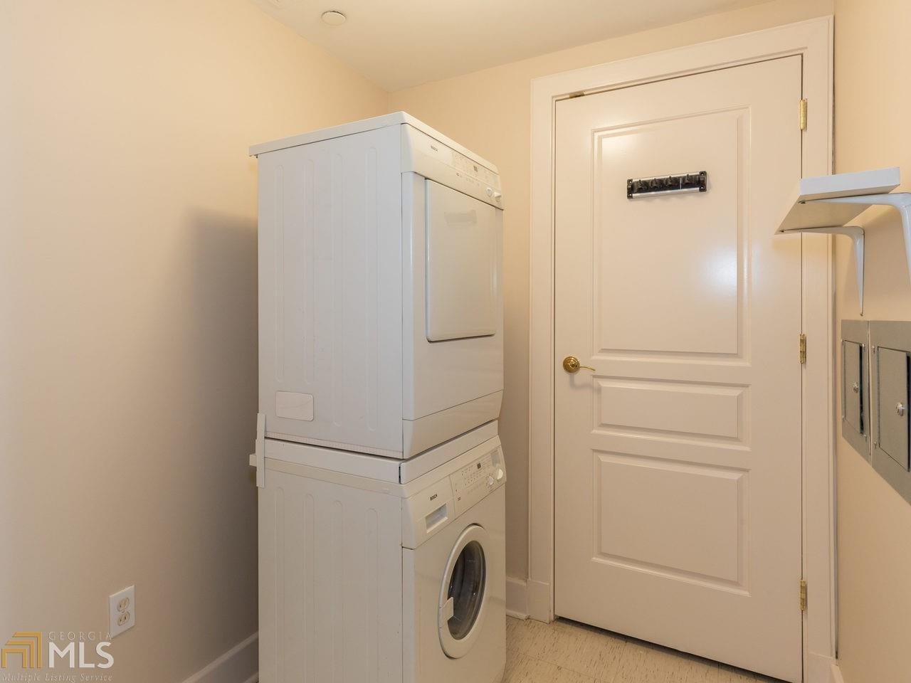Park Regency - Residential Lease