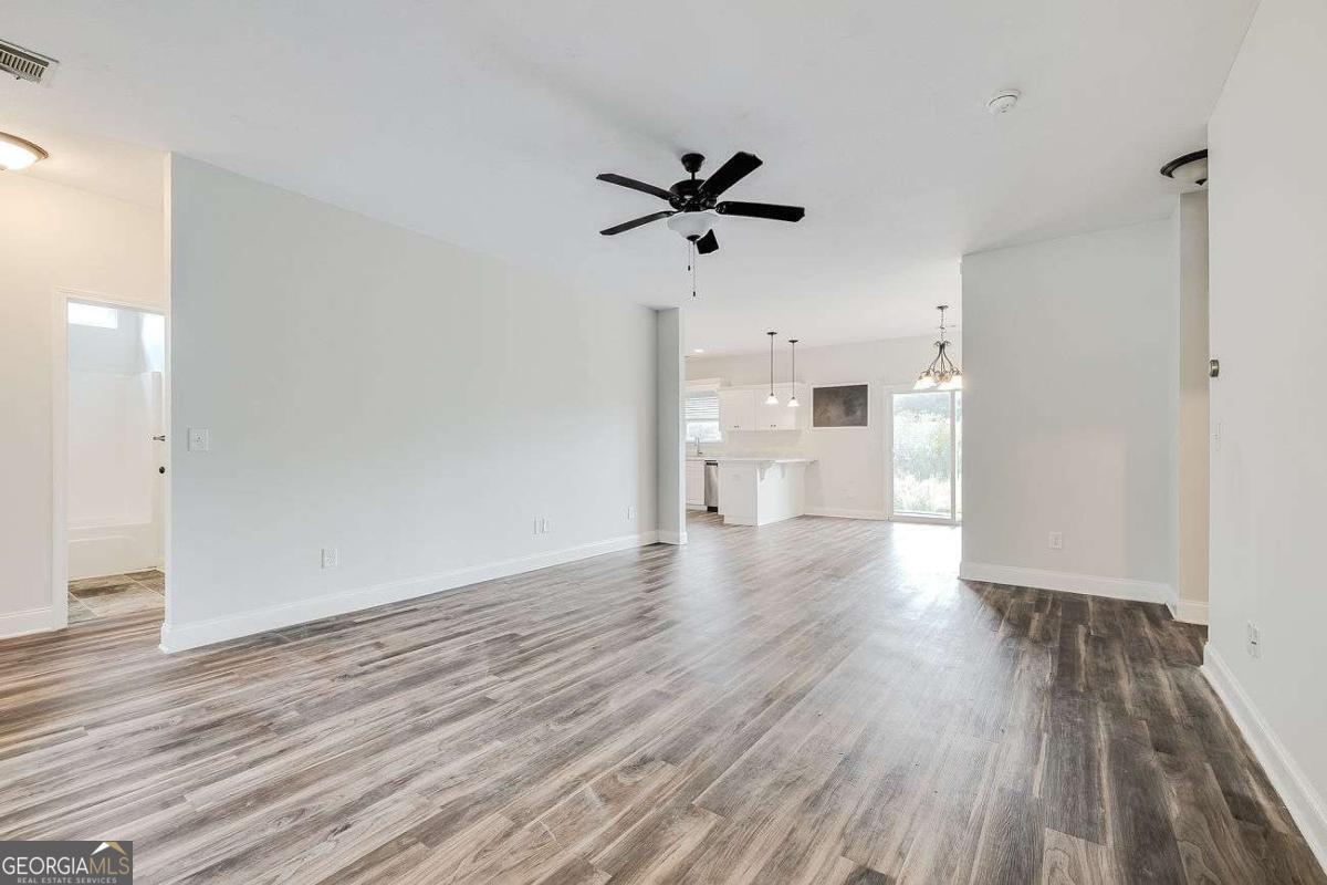208 Timberlake DR
