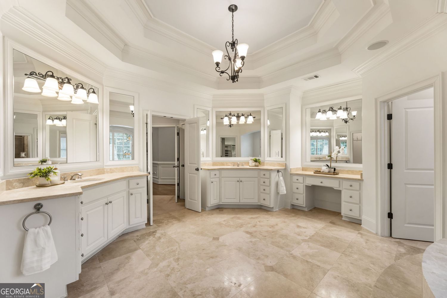 Milton, Georgia 30004, United States, 5 Bedrooms Bedrooms, ,6 BathroomsBathrooms,Residential,Active,247644