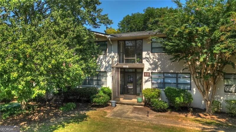 Photo of 808 Greenwood Avenue NE #101, Atlanta, GA 30306 (MLS # 10850311)