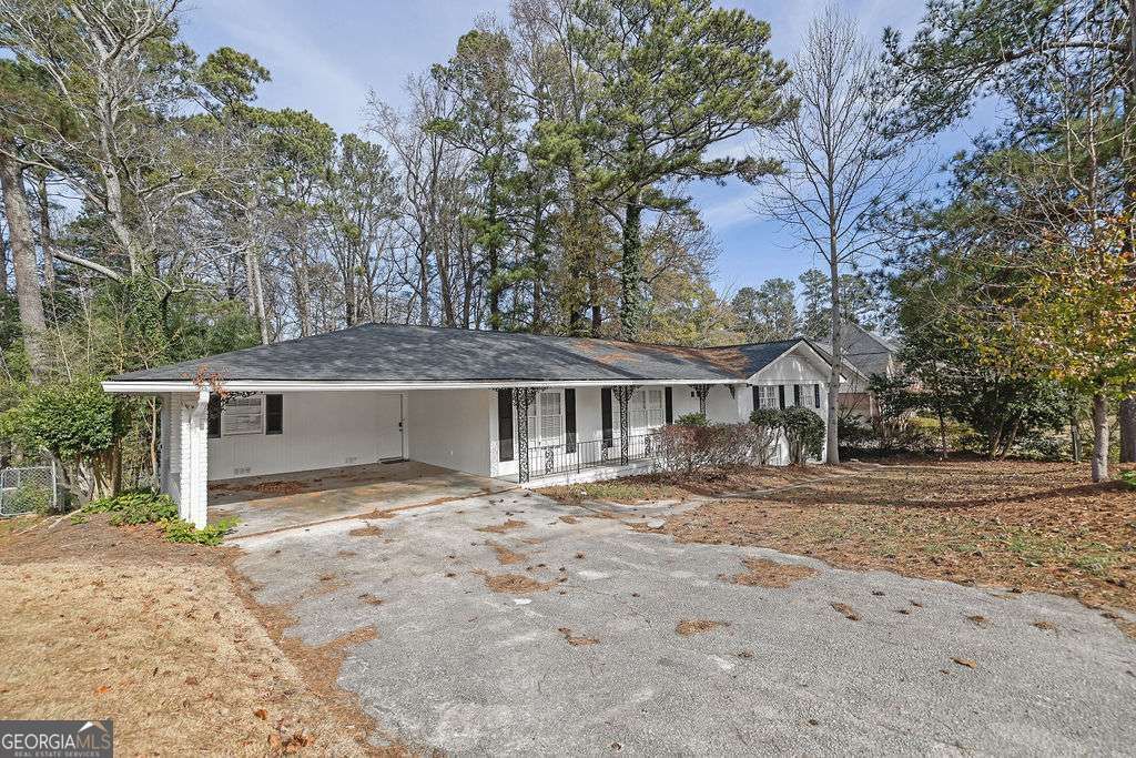 Photo of 4420 Lavista Road, Tucker, GA 30084 (MLS # 10657419)