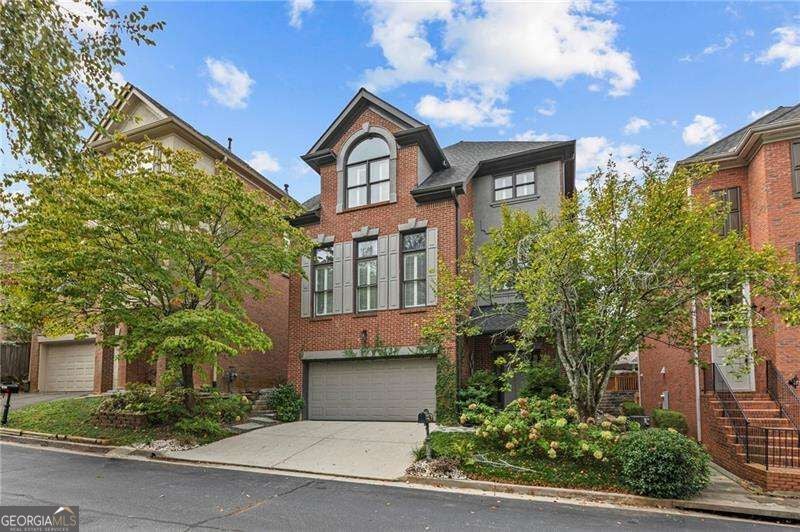 Photo of 2449 Manor Walk, Decatur, GA 30030 (MLS # 10855431)