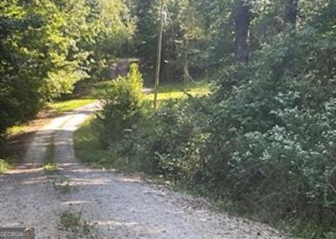 12 Banks ST Lexington GA 30648