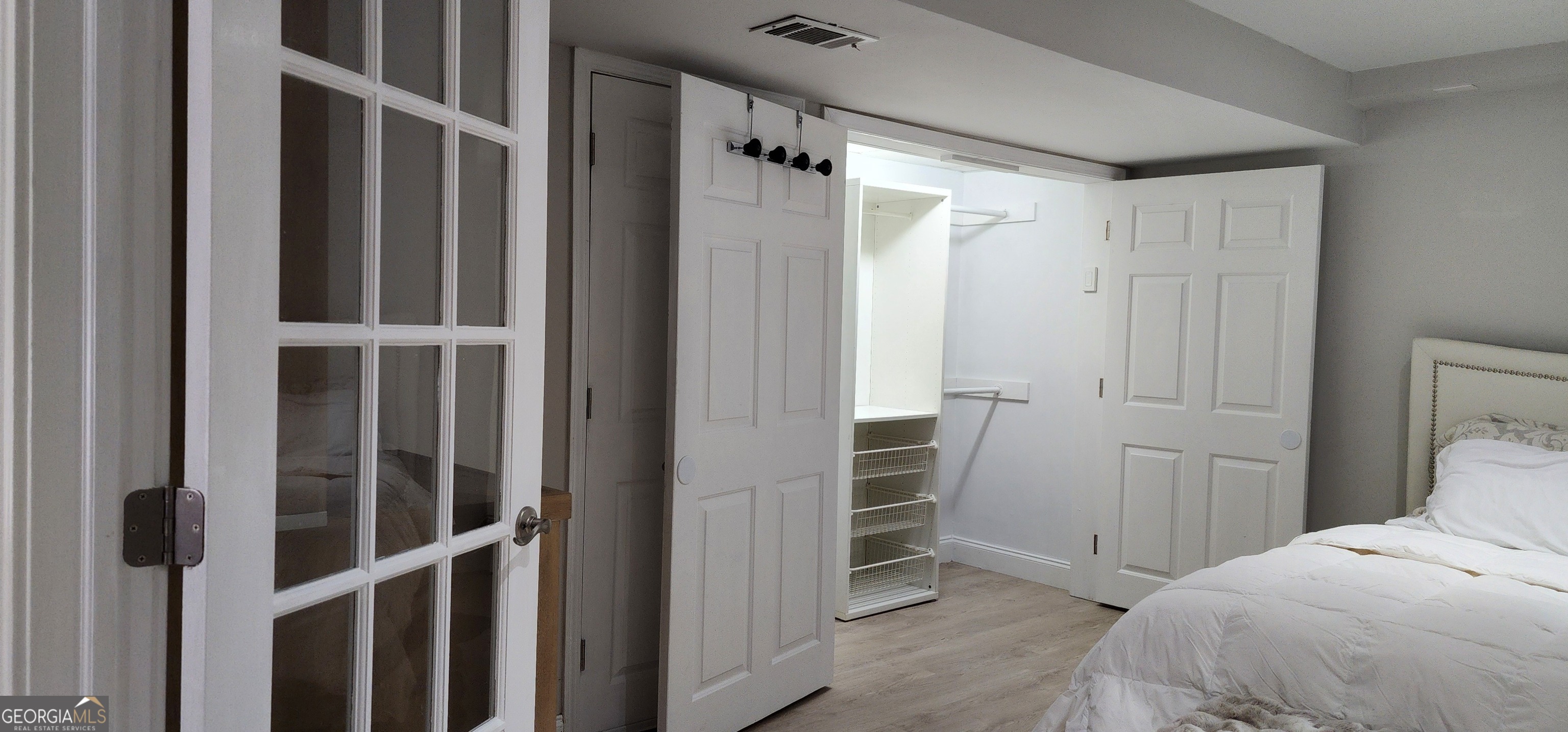 Suwanee, Georgia 30024, United States, 2 Bedrooms Bedrooms, ,1 BathroomBathrooms,Residential,Active,41523