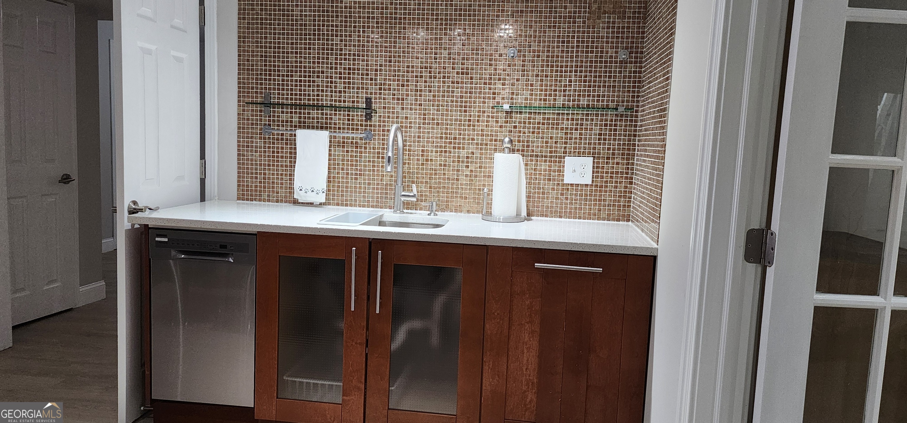 Suwanee, Georgia 30024, United States, 2 Bedrooms Bedrooms, ,1 BathroomBathrooms,Residential,Active,41523