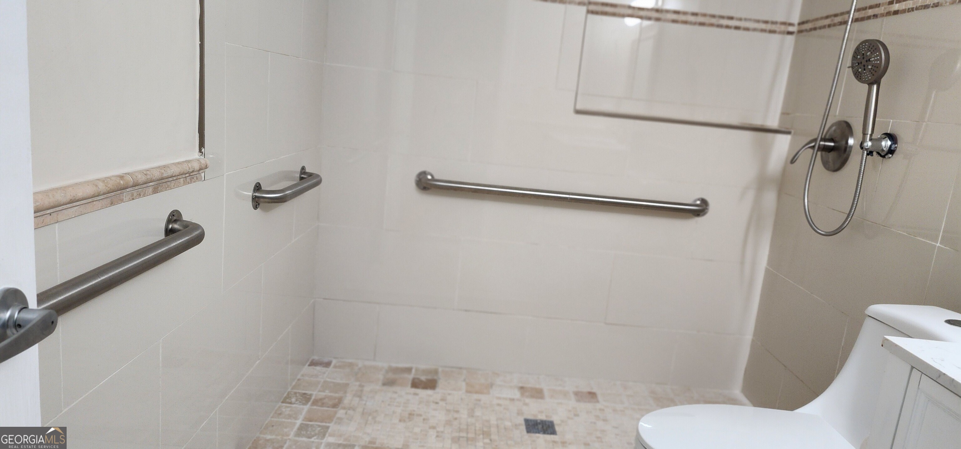 Suwanee, Georgia 30024, United States, 2 Bedrooms Bedrooms, ,1 BathroomBathrooms,Residential,Active,41523