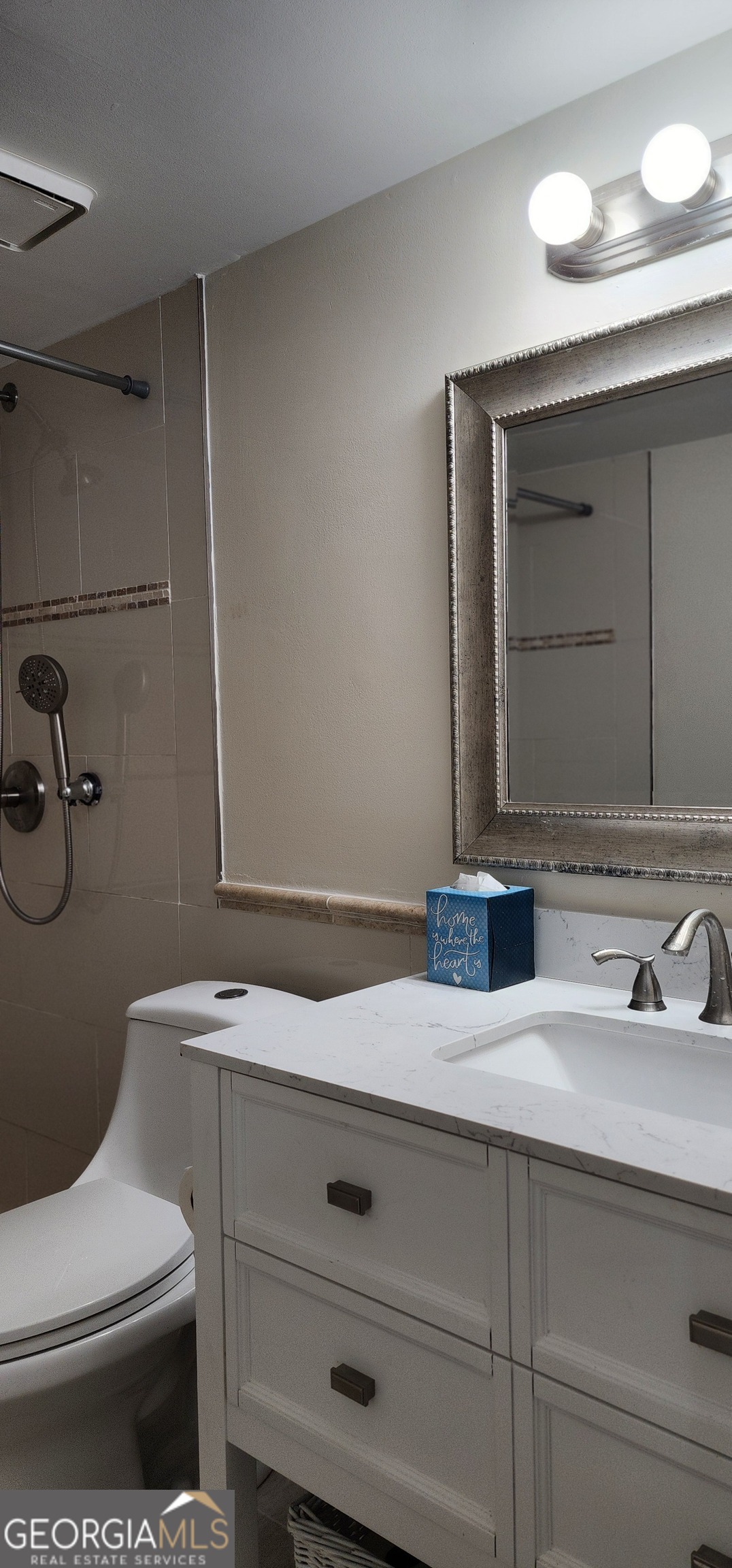 Suwanee, Georgia 30024, United States, 2 Bedrooms Bedrooms, ,1 BathroomBathrooms,Residential,Active,41523