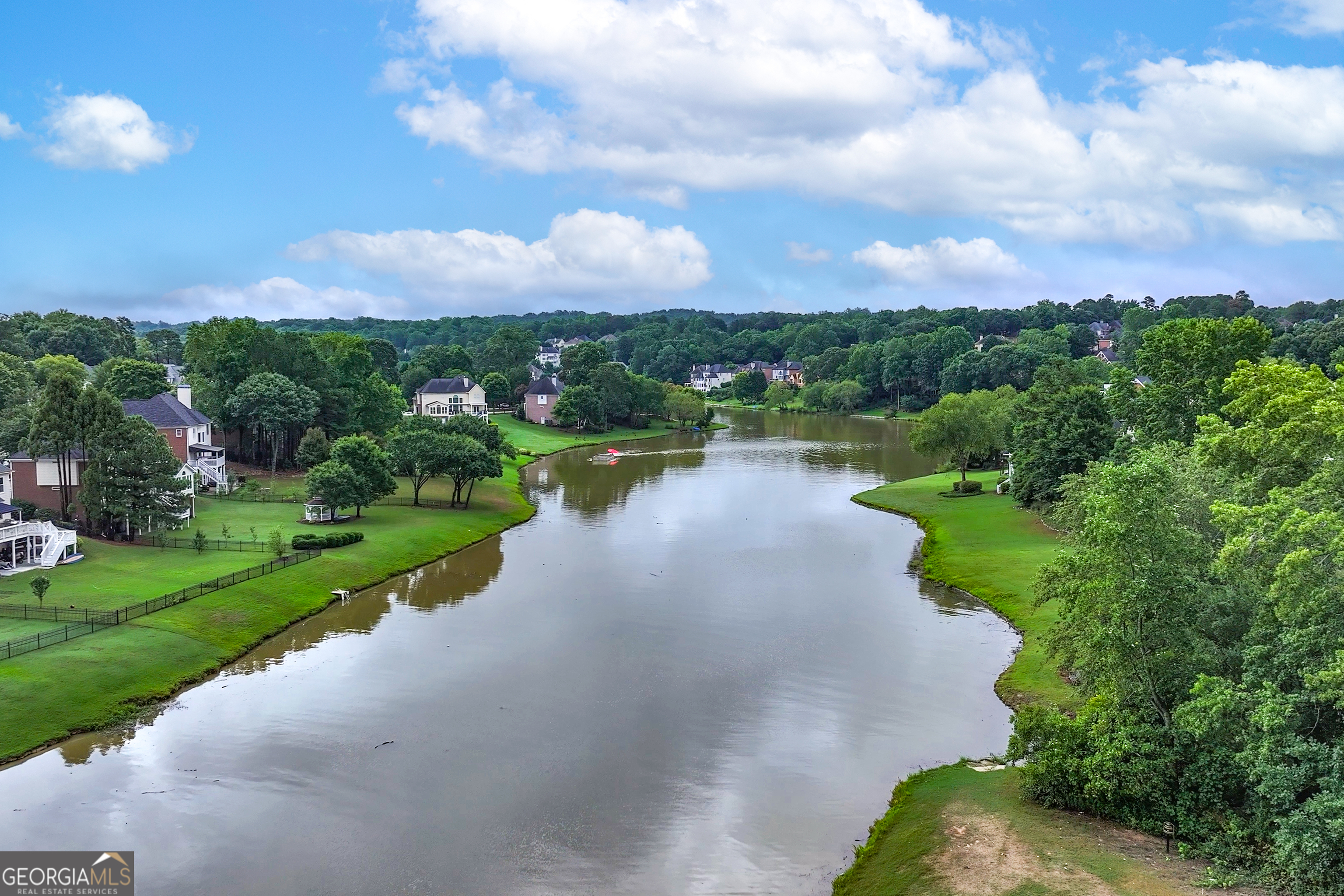 Dacula, Georgia 30019, United States, 4 Bedrooms Bedrooms, ,4 BathroomsBathrooms,Residential,Pending,50808