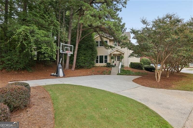 Photo of 217 Peachtree Hollow Court, Sandy Springs, GA 30328 (MLS # 10820542)