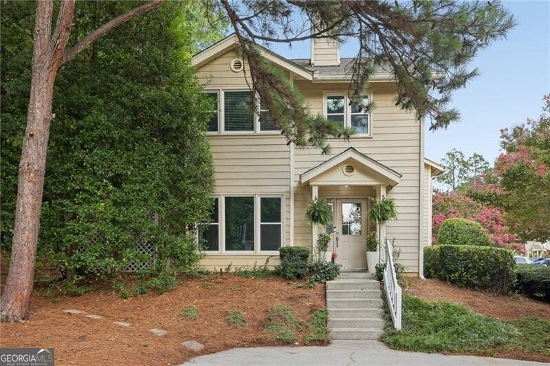 Photo of 217 Peachtree Hollow Court, Sandy Springs, GA 30328 (MLS # 10820542)