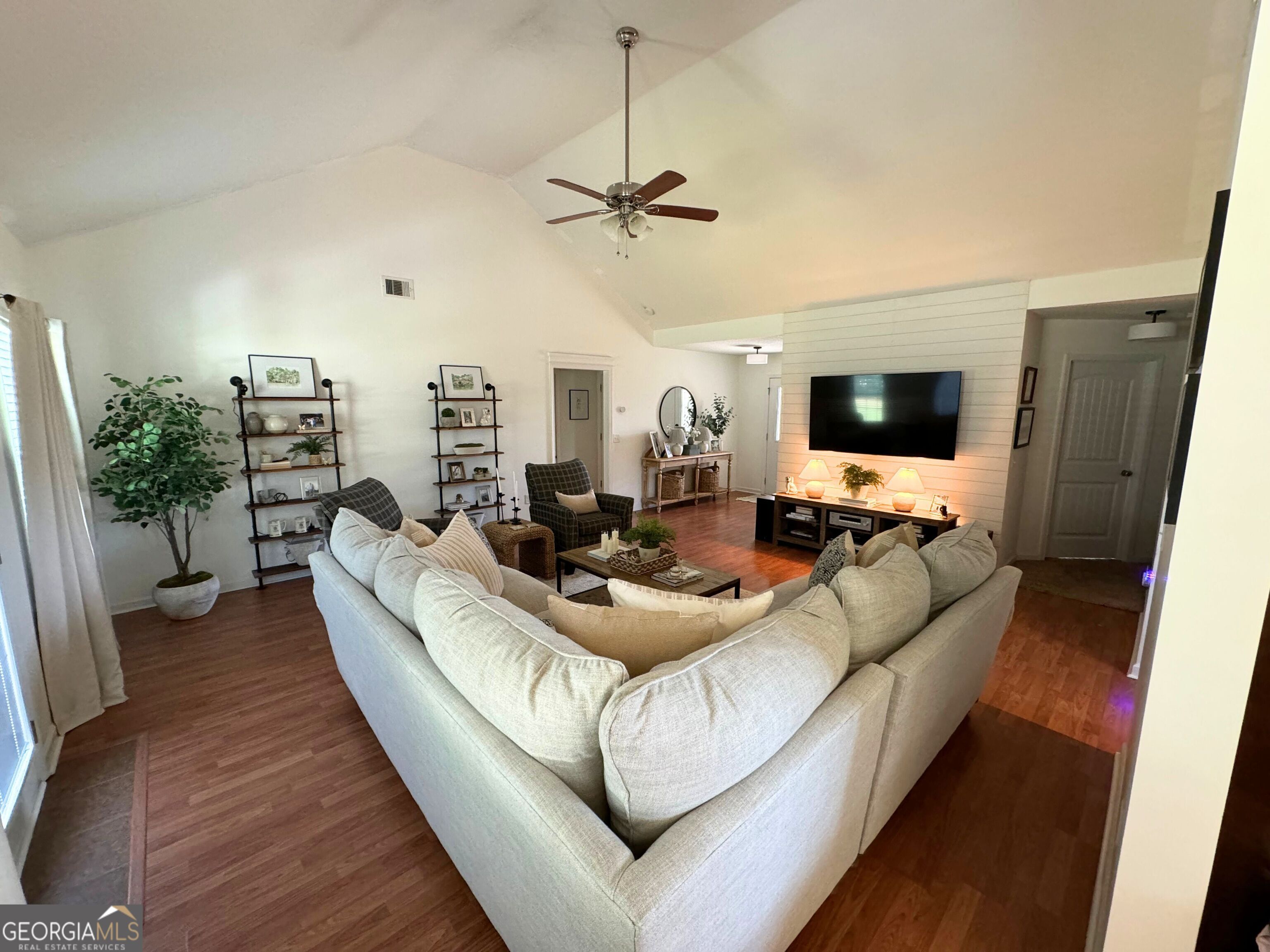 Statesboro, Georgia 30458, United States, 3 Bedrooms Bedrooms, ,2 BathroomsBathrooms,Residential,Active,122106