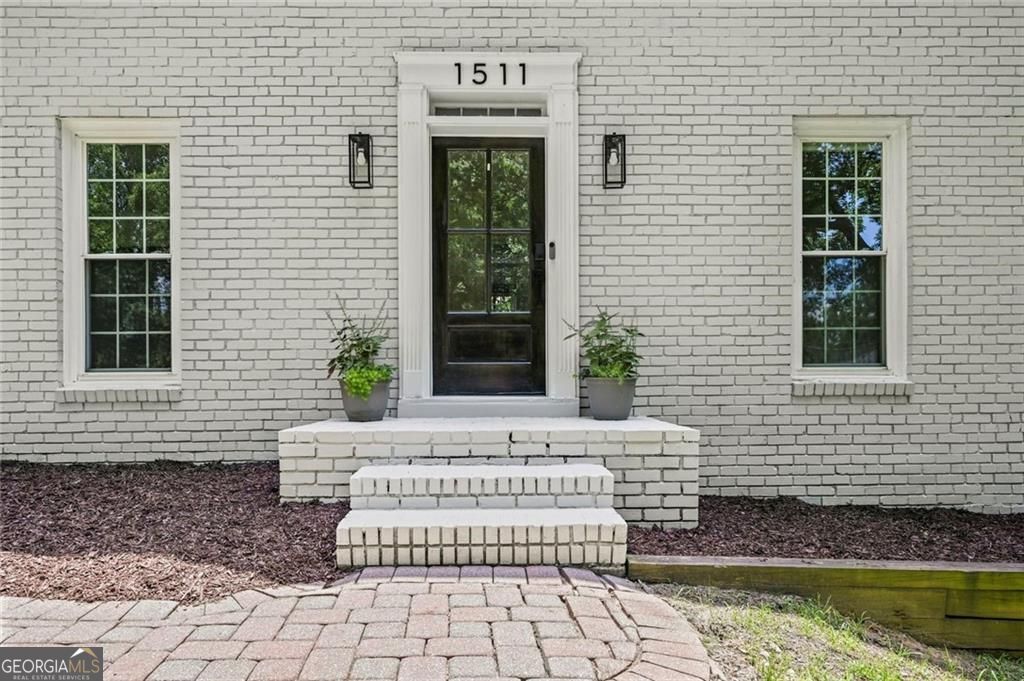 1511 Summerset DR