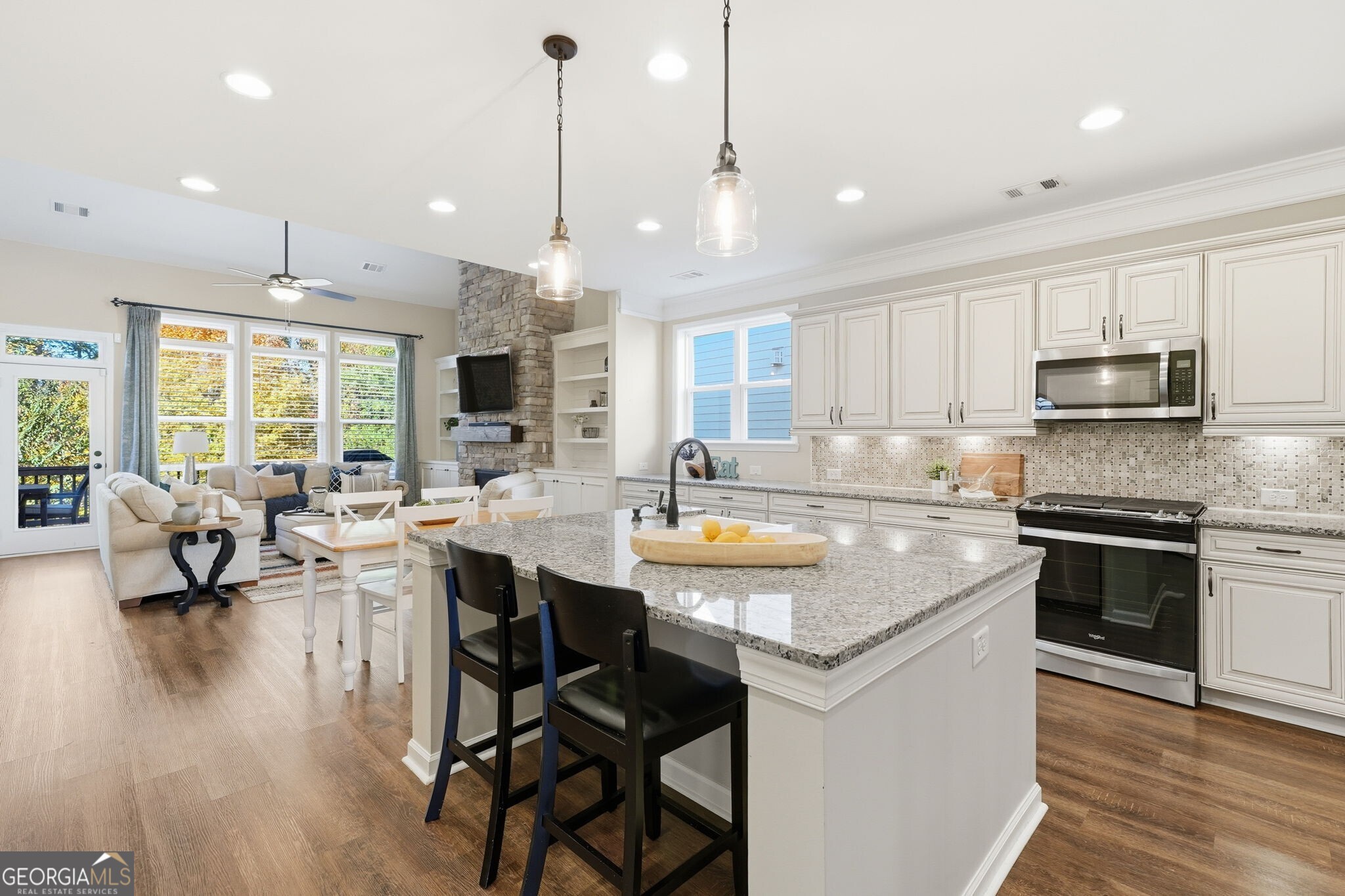 Claremore Manor - Residential