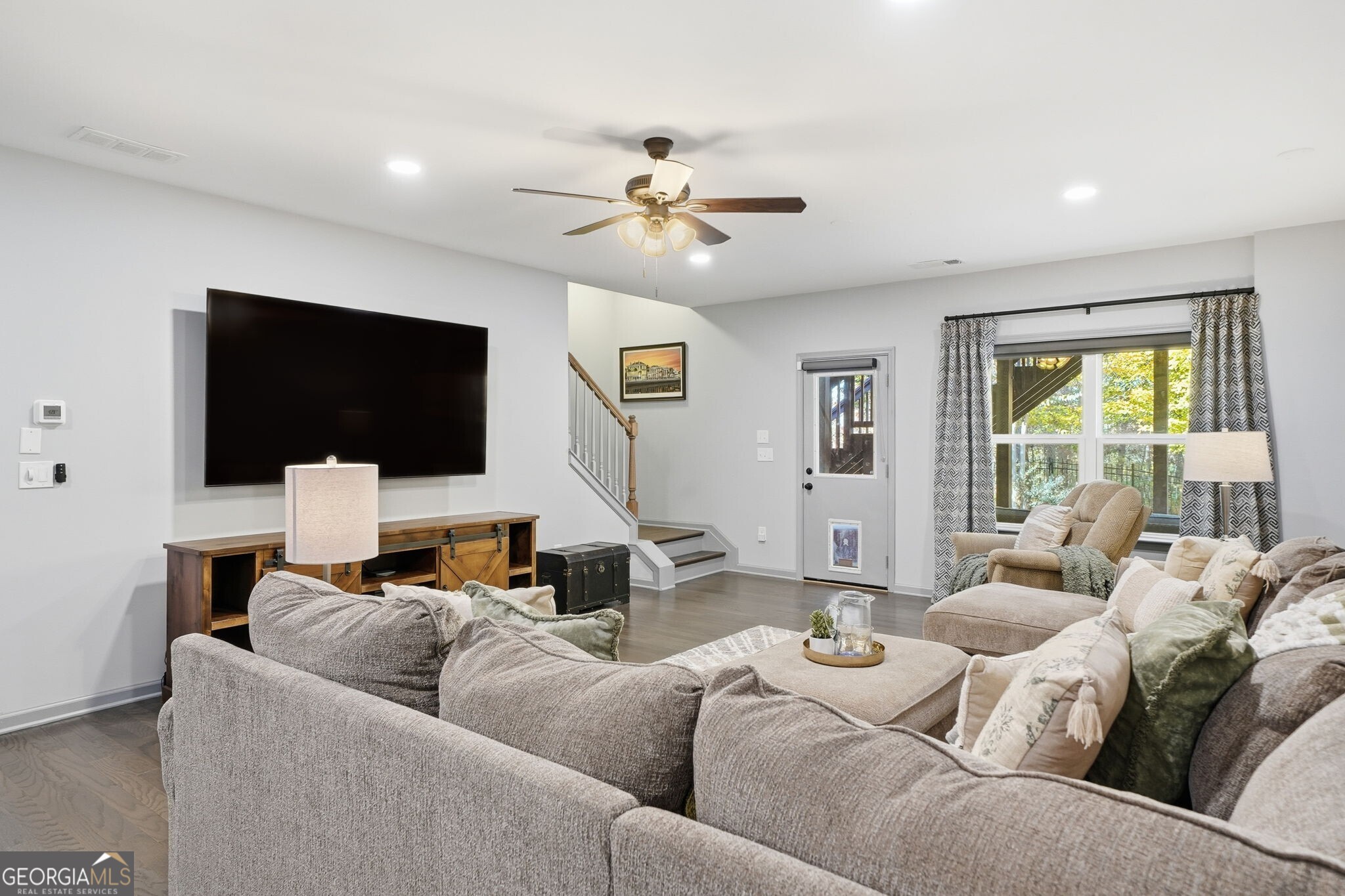 Claremore Manor - Residential