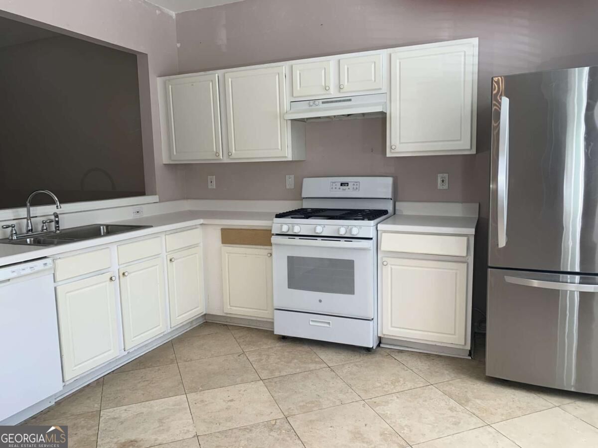 4645 Valais CT 51