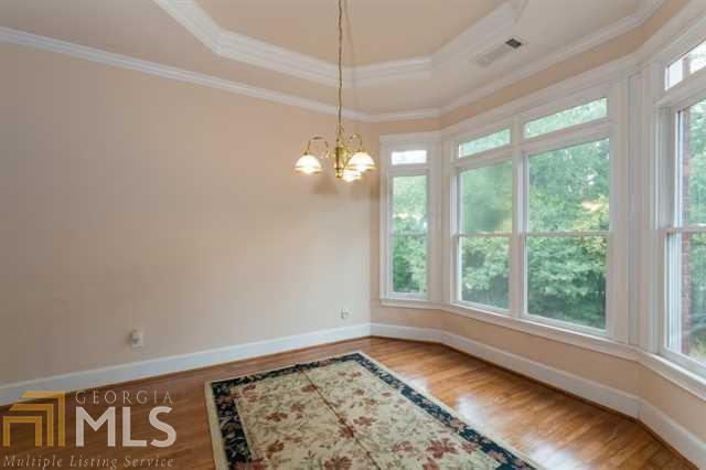 Broadleaf - Residential