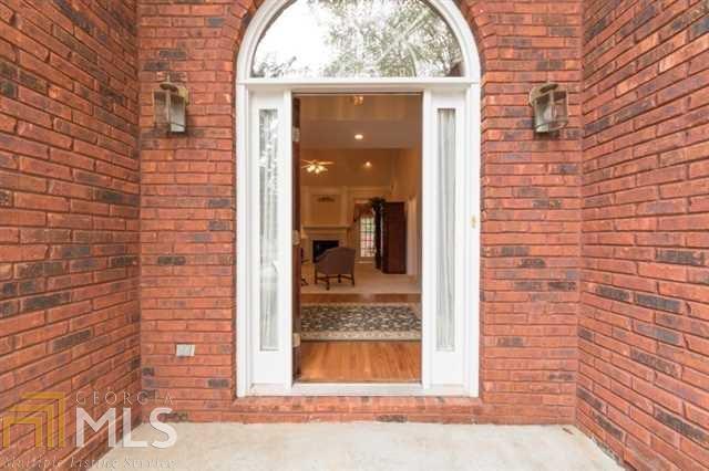 Broadleaf - Residential
