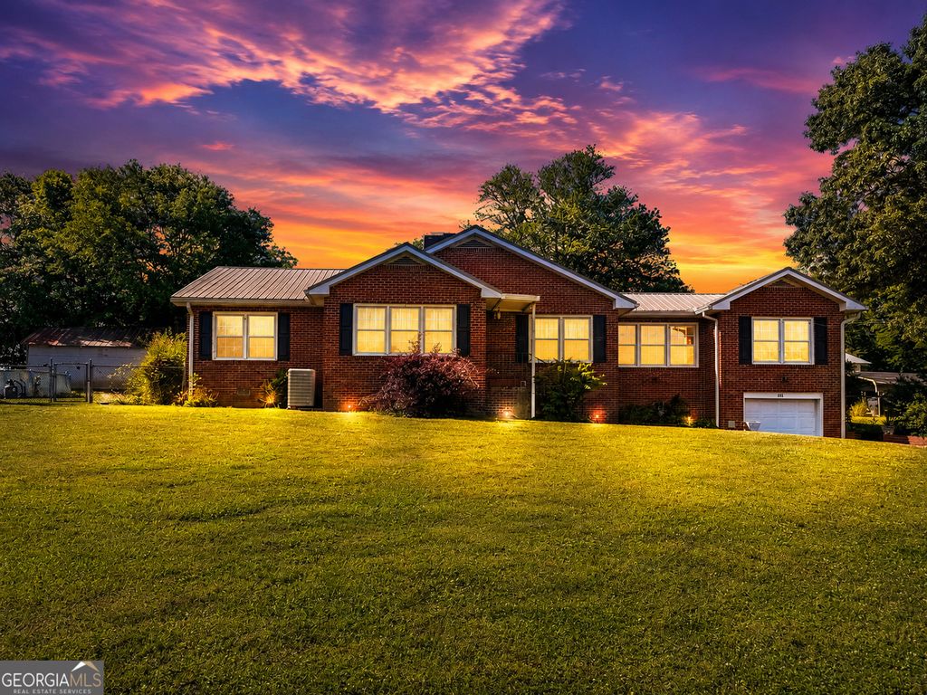 Photo of 698 Edison Street, Menlo, GA 30731 (MLS # 10793016)