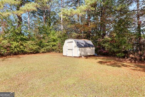 A home in Newnan