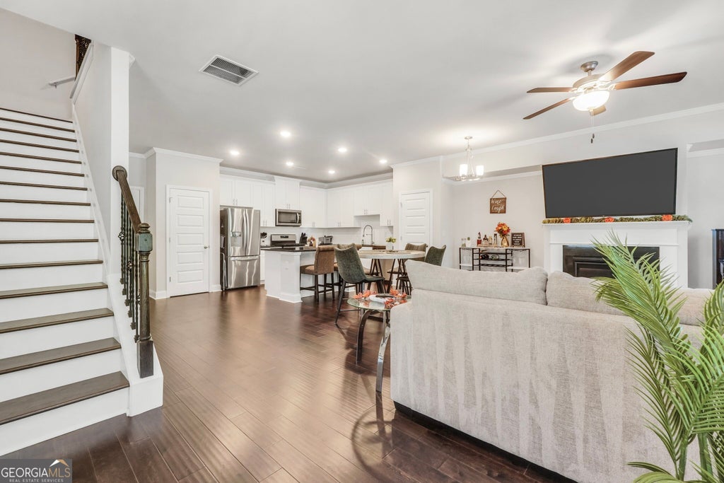 Photo of 7011 Cedar Glen Road, Peachtree Corners, GA 30360 (MLS # 10874560)