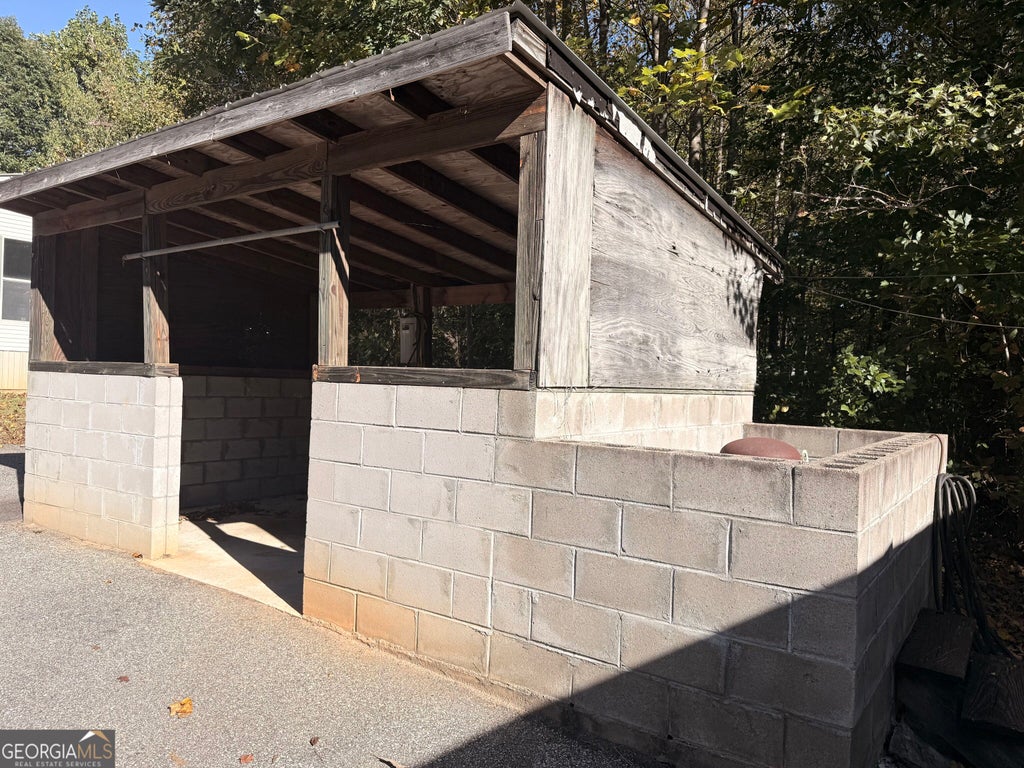 Photo of 5180 Old Cornelia Highway, Lula, GA 30554 (MLS # 10874971)