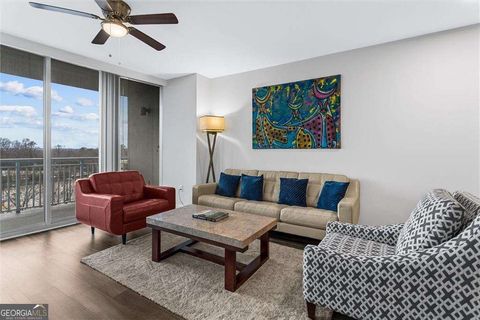 Photo of 3338 Peachtree Road NE #702, Atlanta, GA 30326 (MLS # 10742218)