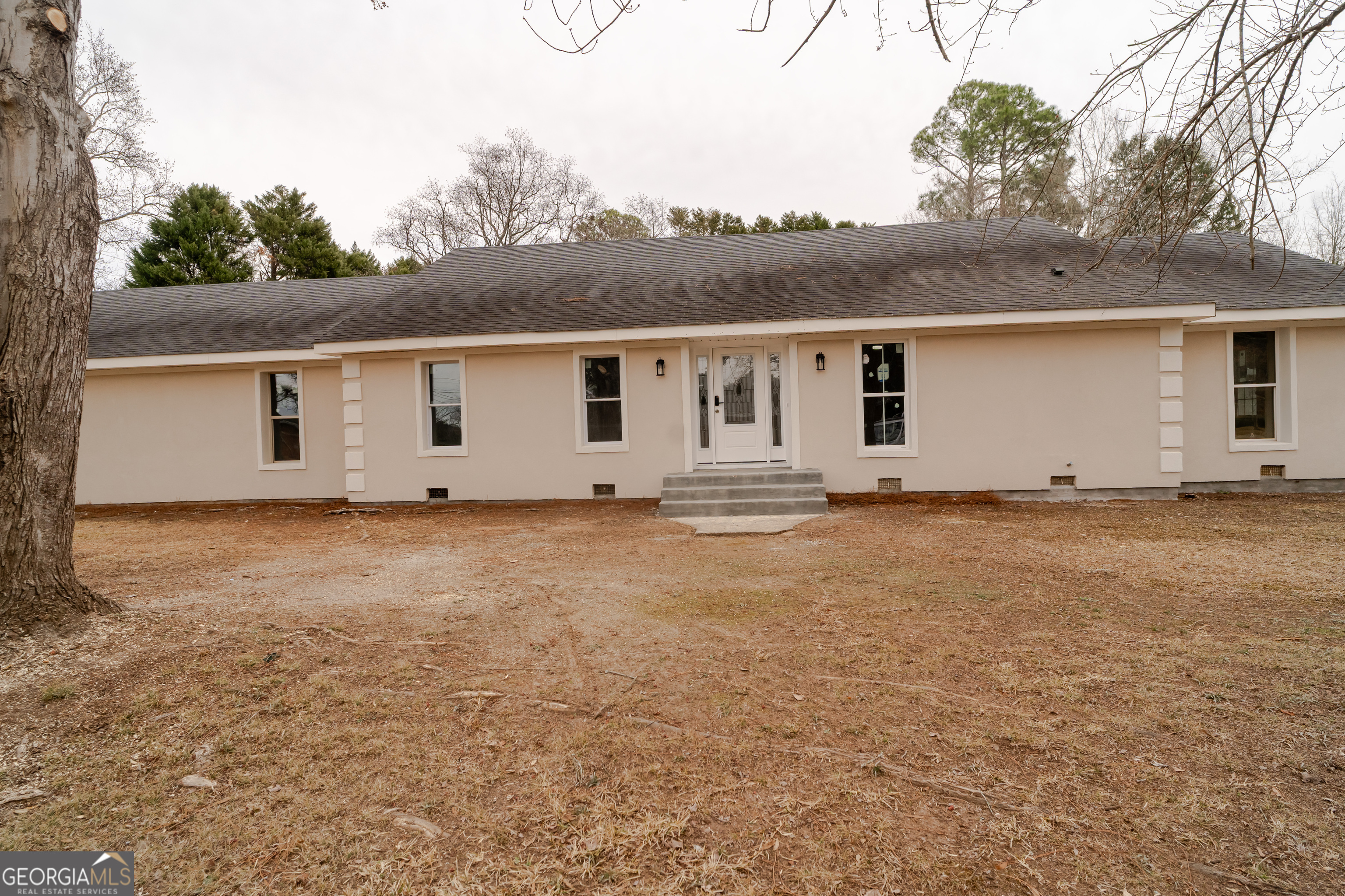 618 Westview DR
