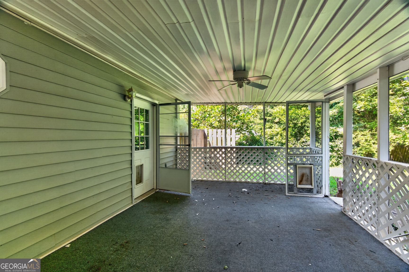 1845 Waldrep CIR SE