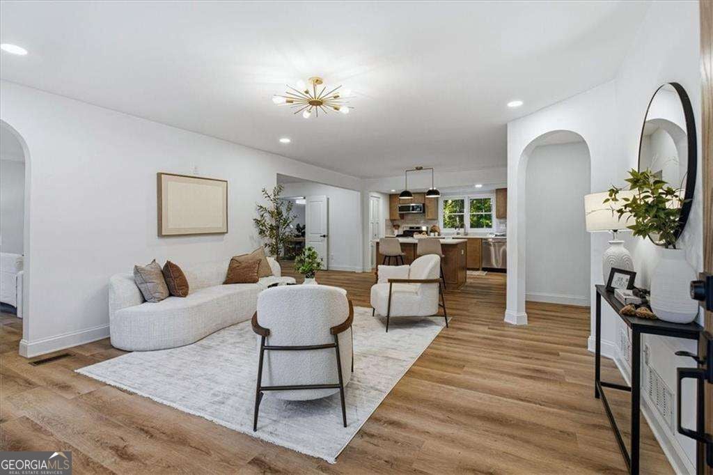 185 Linda LN SE